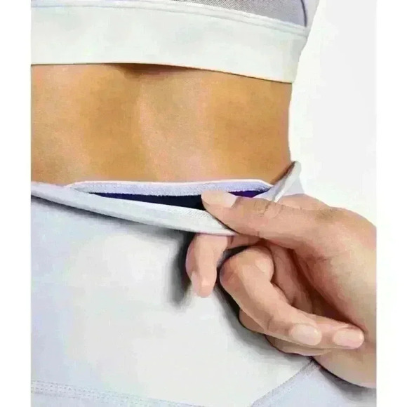 NEW! Nike One Women's Plus Size 1X Tie Dye Mid-Rise Crop Leggings - Picture 3 of 5